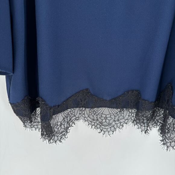 BB Dakota Lace Hem 3/4 Sleeve Pullover Plus Size Top Navy Blue Women's Size 2X - Picture 2 of 8